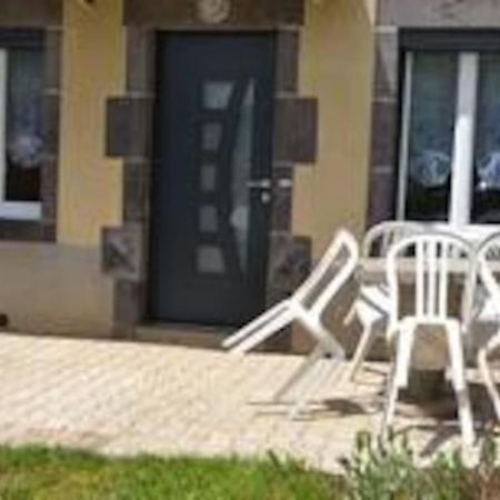 Maison De Vacances Nébouzat Exterior foto